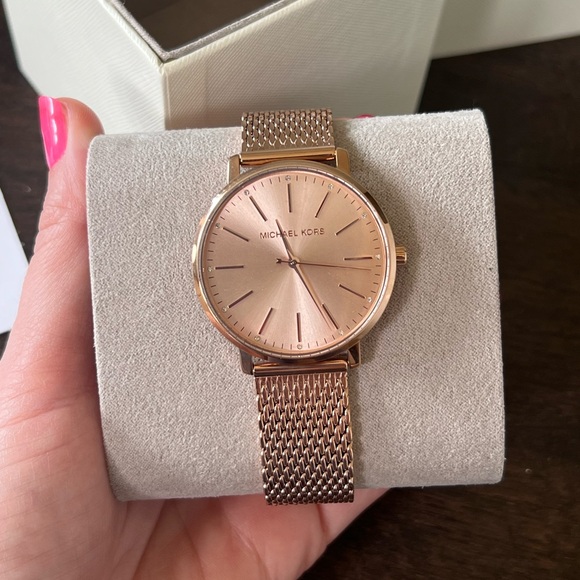Michael Kors Rose Gold Mesh Watch - Picture 4 of 11